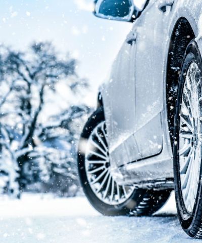 Home 22 Sicurezza stradale in inverno: gomme, neve e spazi di frenata