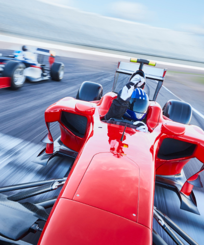 Beneficenza: Max Verstappen vende l’auto