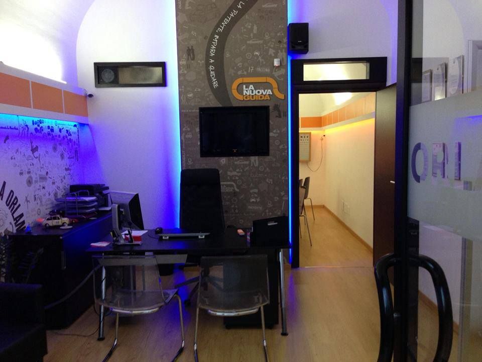 autoscuole orlandi sede12 348c9acf