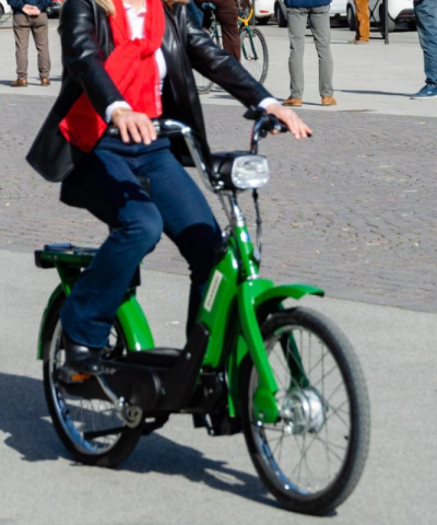 Ciao Piaggio: ora è un e bike