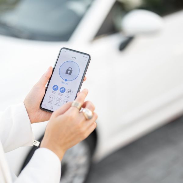 Sicurezza stradale: ADAS davvero affidabili? Benefici, limiti e rischi da conoscere