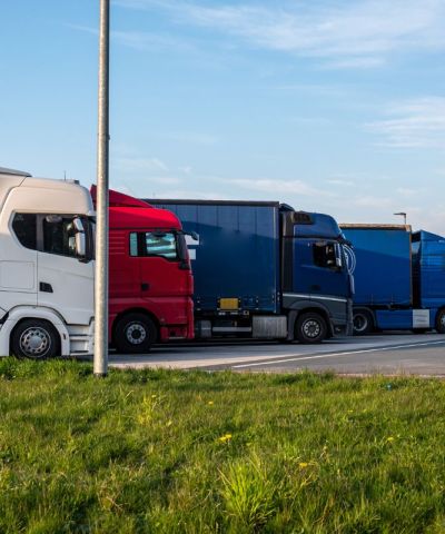 Iscrizione albo autotrasportatori: requisiti