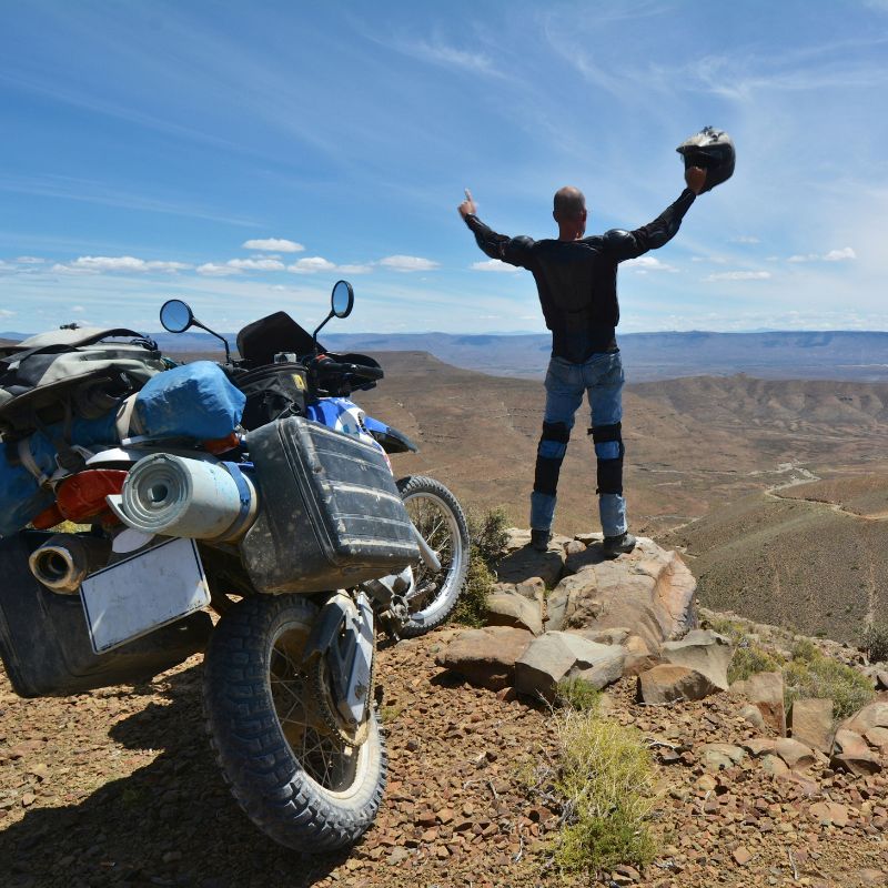 5 indumenti indispensabili per guidare la moto