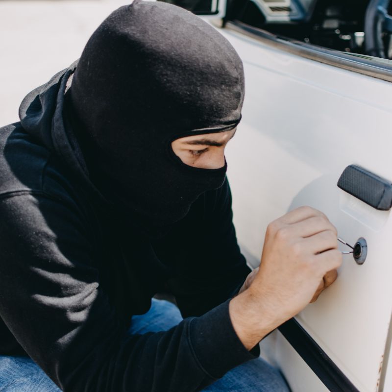 i furti d'auto sono in aumento del 7% rispetto all'anno scorso