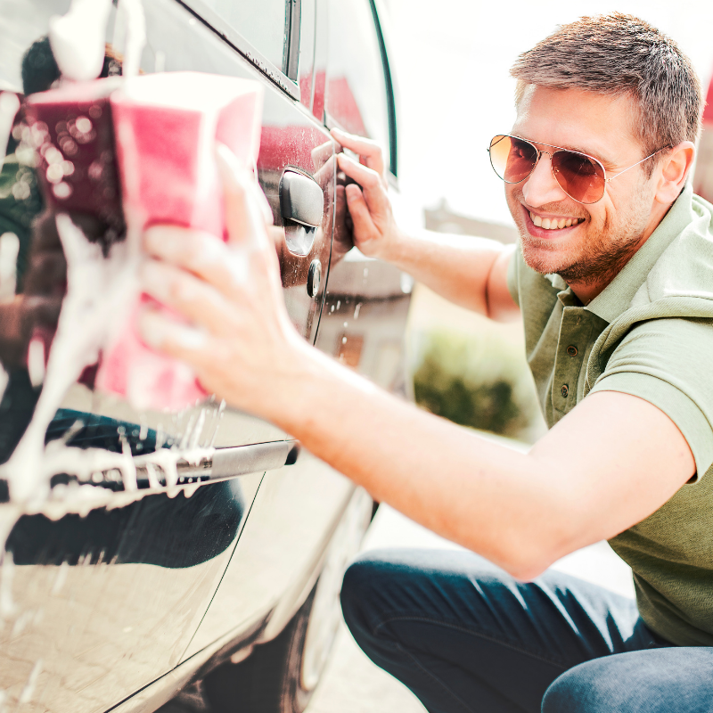 Come procedere al lavaggio auto