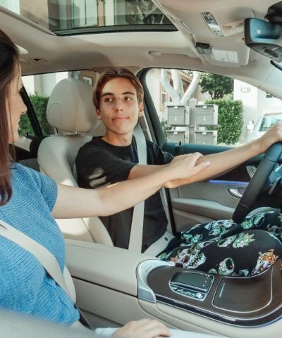 Guida accompagnata a 17 anni: come superare la paura di guidare